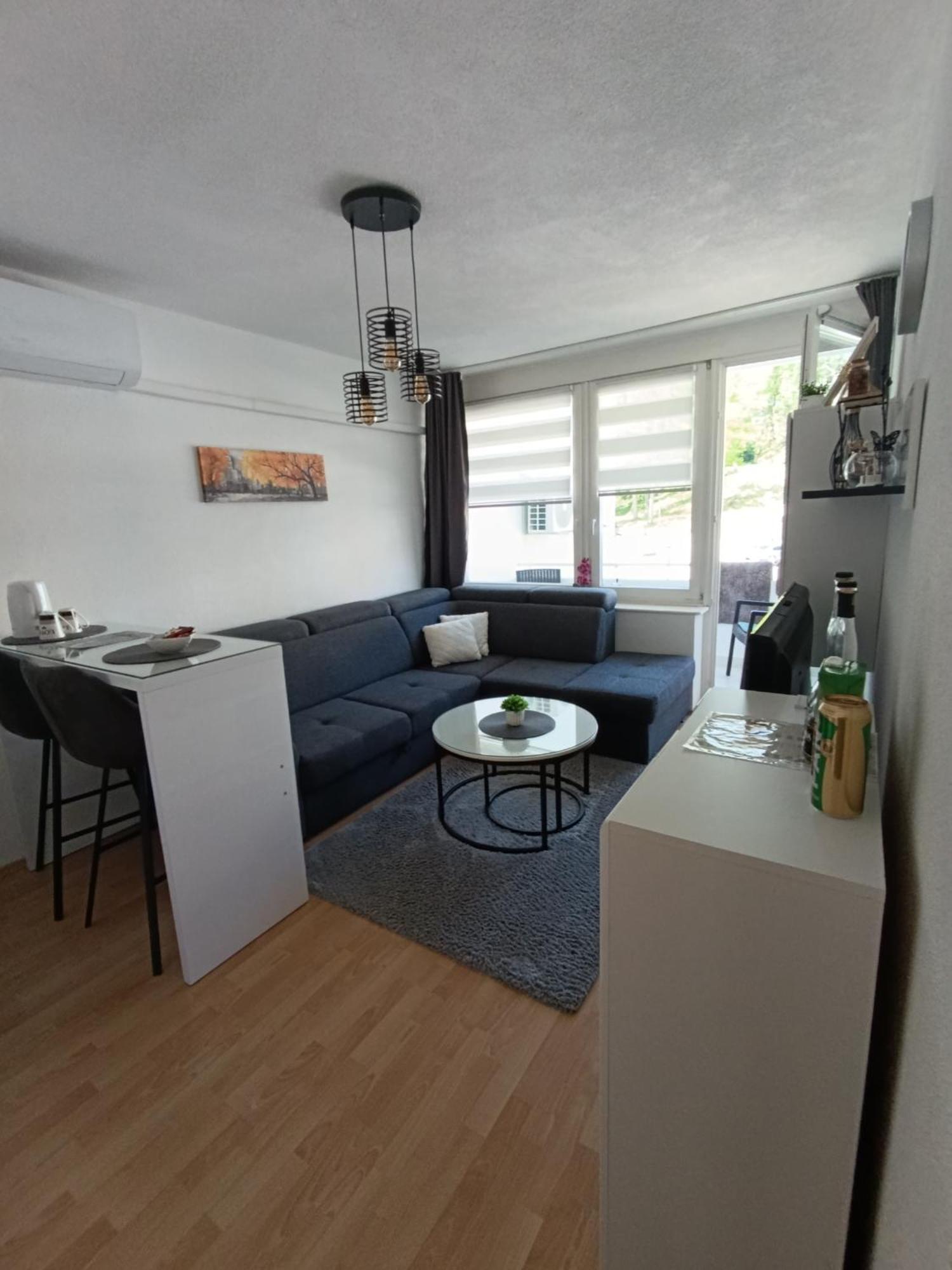 Apartment Apartman City *